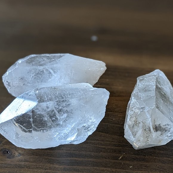 Clear Quartz Crystals - Picture 1 of 7